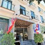 Ele Puente De Otel 4*