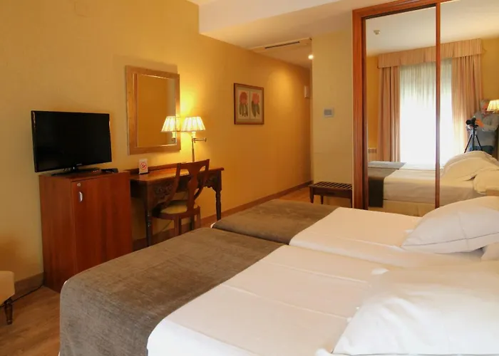 Hotel Ele Puente De Salamanca