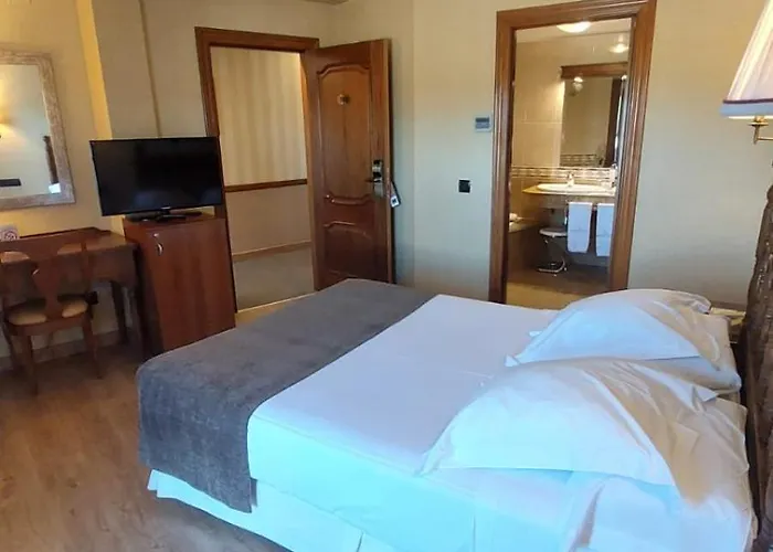 Ele Puente De Hotel 4*